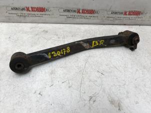 Begagnade Främre övre gaffelben, höger Jeep Wrangler Unlimited (JK) 2.8 CRD 4x4 Pris på förfrågan erbjuds av N Kossen Autorecycling BV