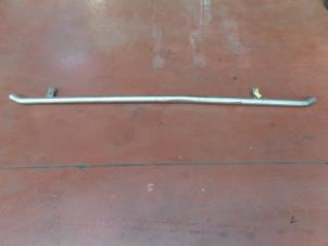 Begagnade Sidobalk Opel Vivaro 1.9 DTI 16V Pris på förfrågan erbjuds av N Kossen Autorecycling BV