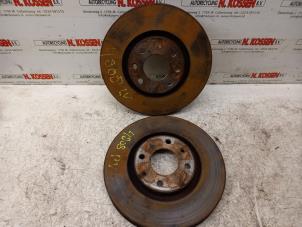 Gebruikte Remschijf voor Citroen DS3 (SA) 1.6 VTi 120 16V Prijs op aanvraag aangeboden door N Kossen Autorecycling BV