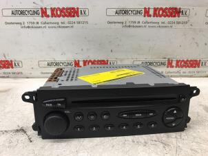 Begagnade CD-spelare med radio Citroen Xsara Picasso (CH) 1.8 16V Pris på förfrågan erbjuds av N Kossen Autorecycling BV