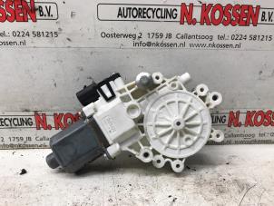 Używane Silnik szyby drzwiowej Mitsubishi Colt (Z2/Z3) 1.3 16V Cena na żądanie oferowane przez N Kossen Autorecycling BV