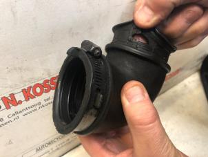 Begagnade Laddluftkylarslang Jeep Wrangler Unlimited (JK) 2.8 CRD 4x4 Pris på förfrågan erbjuds av N Kossen Autorecycling BV