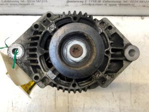 Begagnade Dynamo Renault Laguna I (B56) 1.8 Pris på förfrågan erbjuds av N Kossen Autorecycling BV