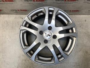 Begagnade Hjul Mazda MX-3 1.8i V6 24V Pris på förfrågan erbjuds av N Kossen Autorecycling BV