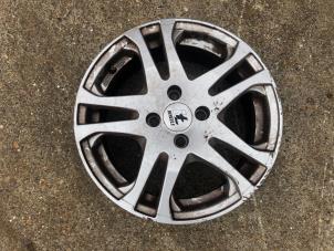 Begagnade Hjul Mazda MX-3 1.8i V6 24V Pris på förfrågan erbjuds av N Kossen Autorecycling BV