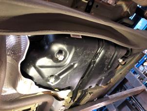 Begagnade Tank Opel Grandland (X) 1.2 Turbo 12V Pris på förfrågan erbjuds av N Kossen Autorecycling BV