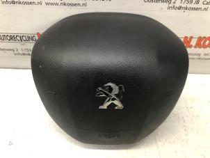 Begagnade Vänster airbag (ratt) Peugeot 208 I (CA/CC/CK/CL) 1.0 Vti 12V PureTech Pris på förfrågan erbjuds av N Kossen Autorecycling BV