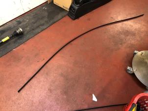 Gebruikte Daklijst rechts Mitsubishi Colt (Z2/Z3) 1.1 12V Prijs op aanvraag aangeboden door N Kossen Autorecycling BV