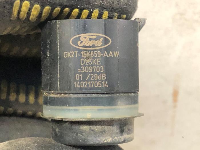 PDC Sensor van een Ford Transit Custom 2.0 TDCi 16V Eco Blue 130 2017