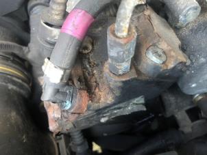 Gebruikte Hogedrukpomp Fiat Doblo Prijs op aanvraag aangeboden door N Kossen Autorecycling BV