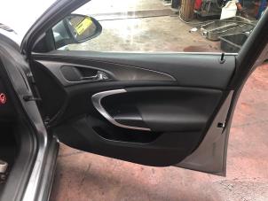 Gebruikte Deurbekleding 4Deurs rechts-voor Opel Insignia 1.6 Turbo 16V Ecotec Prijs op aanvraag aangeboden door N Kossen Autorecycling BV