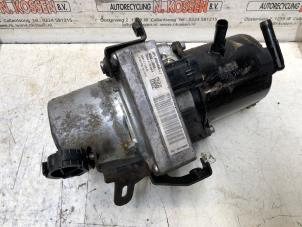 Begagnade Servostyrningspump Citroen C5 II Break (RE) 2.0 16V Pris på förfrågan erbjuds av N Kossen Autorecycling BV