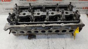 Używane Glowica cylindra Hyundai H-1/H-200 2.5 CRDi Powervan Cena na żądanie oferowane przez N Kossen Autorecycling BV