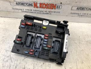 Gebruikte Zekeringkast Peugeot 206 (2A/C/H/J/S) 1.4 XR,XS,XT,Gentry Prijs op aanvraag aangeboden door N Kossen Autorecycling BV