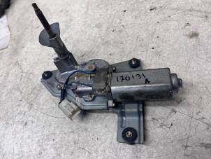 Używane Silnik wycieraczki tylnej Mitsubishi Pajero Cena na żądanie oferowane przez N Kossen Autorecycling BV