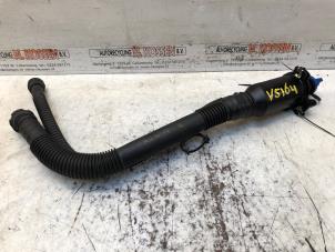 Gebruikte Vulpijp ad-blue tank Iveco New Daily VI Prijs op aanvraag aangeboden door N Kossen Autorecycling BV