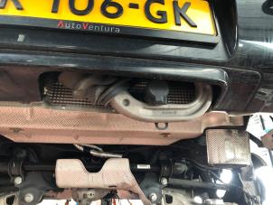 Gebruikte Trekhaak Landrover Defender Prijs op aanvraag aangeboden door N Kossen Autorecycling BV