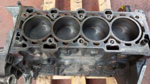 Begagnade Kolv Opel Insignia 1.6 Turbo 16V Ecotec Pris på förfrågan erbjuds av N Kossen Autorecycling BV