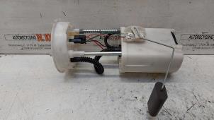 Gebruikte Benzinepomp Volkswagen Touran (1T1/T2) 1.6 FSI 16V Prijs op aanvraag aangeboden door N Kossen Autorecycling BV