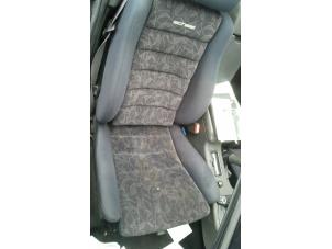 Gebruikte Stoel rechts MG MGF 1.8i 16V Prijs op aanvraag aangeboden door N Kossen Autorecycling BV