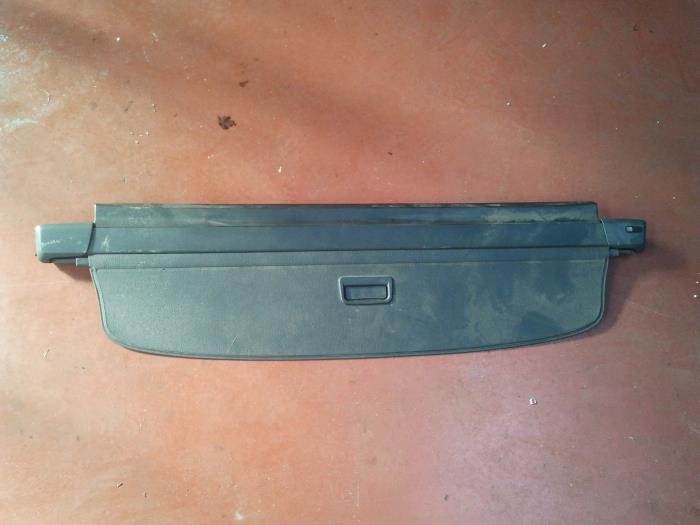 Skydd, bagageutrymme från en Volkswagen Passat Variant (3C5) 2.0 TDI 16V Bluemotion 2010