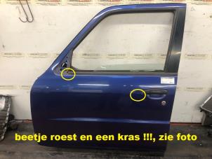 Begagnade Dörr, 2-dörrars, vänster Nissan Patrol GR (Y61) 2.8 GR TDi-6 Pris på förfrågan erbjuds av N Kossen Autorecycling BV