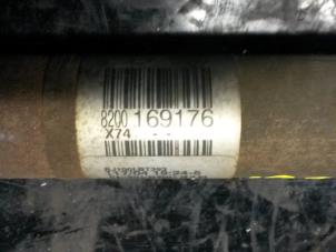 Gebruikte Cardanas rechts-voor (VWA) Renault Laguna II Grandtour (KG) 1.9 dCi 120 Prijs op aanvraag aangeboden door N Kossen Autorecycling BV