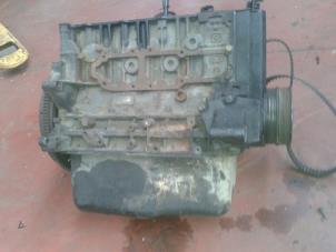 Begagnade Vevaxel Peugeot Boxer Pris på förfrågan erbjuds av N Kossen Autorecycling BV