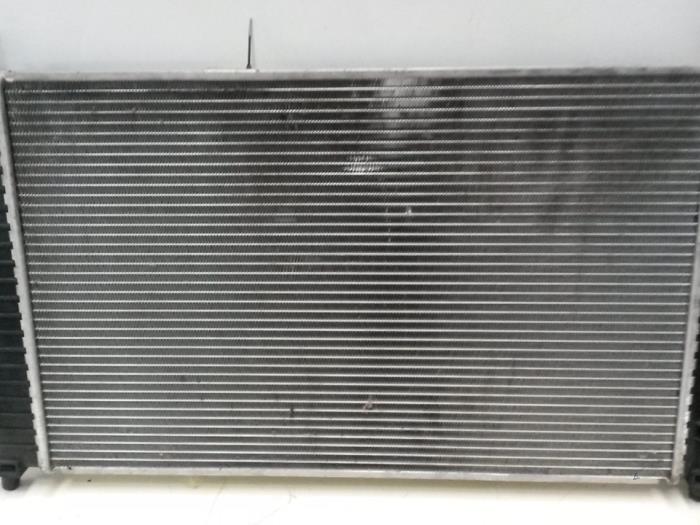 Kylare från en Mercedes-Benz C Combi (S203) 2.7 C-270 CDI 20V 2001