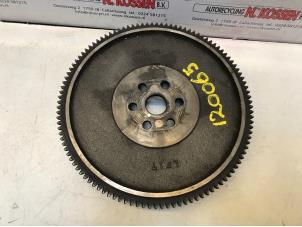 Używane Kolo zamachowe Mazda 6 Sport (GG14) 2.0i 16V Cena na żądanie oferowane przez N Kossen Autorecycling BV