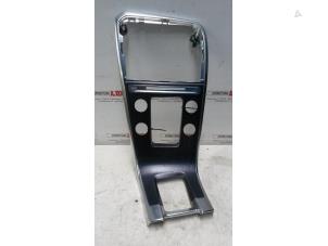 Begagnade Radiokontrollpanel Volvo XC60 I (DZ) 3.2 24V AWD Pris på förfrågan erbjuds av N Kossen Autorecycling BV