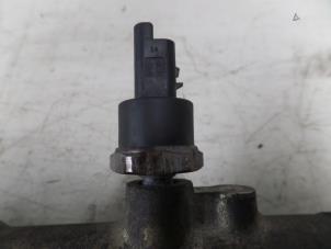 Begagnade Bränsletryckssensor Citroen C8 (EA/EB) 2.2 HDi 16V Pris på förfrågan erbjuds av N Kossen Autorecycling BV