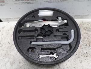 Begagnade Verktygssats Audi TT (8N3) 1.8 20V Turbo Quattro Pris på förfrågan erbjuds av N Kossen Autorecycling BV