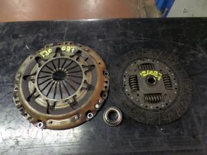 Begagnade Kopplingssats (komplett) Peugeot 406 (8B) 2.0 HDi 90 Pris på förfrågan erbjuds av N Kossen Autorecycling BV