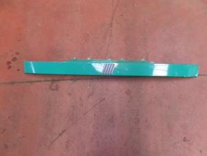 Begagnade Stripe, grill Fiat Ducato (230/231/232) 2.8 id TD Pris på förfrågan erbjuds av N Kossen Autorecycling BV