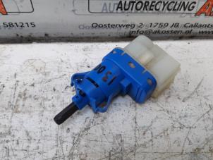 Begagnade Bromsljusbrytare Fiat Ducato (250) 2.3 D 130 Multijet Pris på förfrågan erbjuds av N Kossen Autorecycling BV