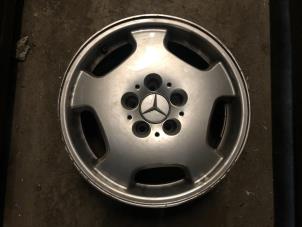 Begagnade Hjul Mercedes C (W202) 1.8 C-180 16V Pris på förfrågan erbjuds av N Kossen Autorecycling BV