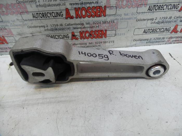 Motorfäste från en Volvo XC60 I (DZ) 3.2 24V AWD 2012