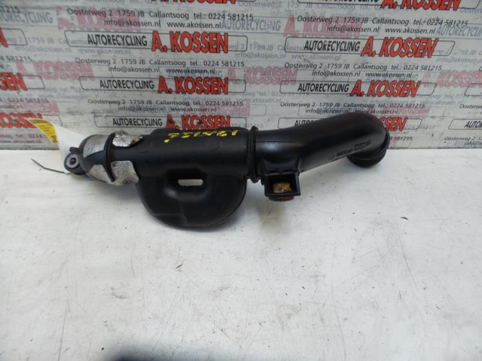 Turbo Pijp van een Citroën Jumpy (G9) 1.6 HDI 16V 2008