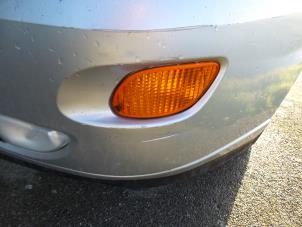 Begagnade Indikator, vänster Ford Focus 1 1.6 16V Pris på förfrågan erbjuds av N Kossen Autorecycling BV