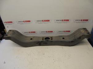 Begagnade Fäste, växellåda Hyundai H300 Pris på förfrågan erbjuds av N Kossen Autorecycling BV