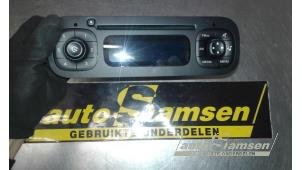 Begagnade CD-spelare med radio Fiat Panda/Pandina (312) 0.9 TwinAir 65 Pris € 100,00 Marginaltabell erbjuds av Auto Samsen B.V.