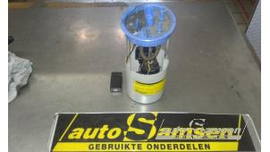 Gebruikte Brandstofpomp Elektrisch Seat Ibiza IV SC (6J1) 1.2 TSI Prijs € 75,00 Margeregeling aangeboden door Auto Samsen B.V.