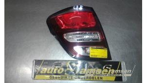 Begagnade Baklykta, vänster Citroen C3 (SC) 1.6 BlueHDI 75 Pris € 75,00 Marginaltabell erbjuds av Auto Samsen B.V.