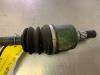 Drivaxel, vänster fram från en Suzuki Ignis (FH) 1.3 16V 2003
