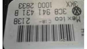 Gebruikte Licht Schakelaar Volkswagen Golf VI (5K1) 1.4 TSI 122 16V Prijs € 40,00 Margeregeling aangeboden door Auto Samsen B.V.