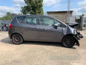 Begagnade Framdörr, 4-dörrars, höger Opel Meriva 1.4 Turbo 16V ecoFLEX Pris € 200,00 Marginaltabell erbjuds av Auto Samsen B.V.