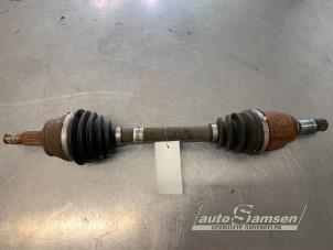 Używane Os napedowa lewy przód Alfa Romeo MiTo (955) 1.3 JTDm 16V Eco Cena € 75,00 Procedura marży oferowane przez Auto Samsen B.V.