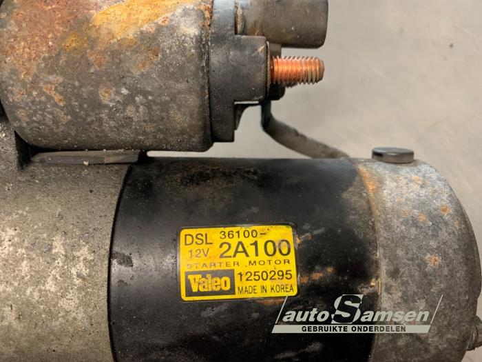 Startmotor från en Hyundai i30 Crosswagon (WWH) 1.6 CRDi 16V VGT HP 2009