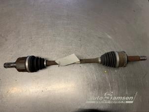 Gebruikte Aandrijfas links-voor Kia Picanto (JA) 1.0 12V Prijs € 75,00 Margeregeling aangeboden door Auto Samsen B.V.